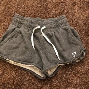 Gym shark shorts (Size M)